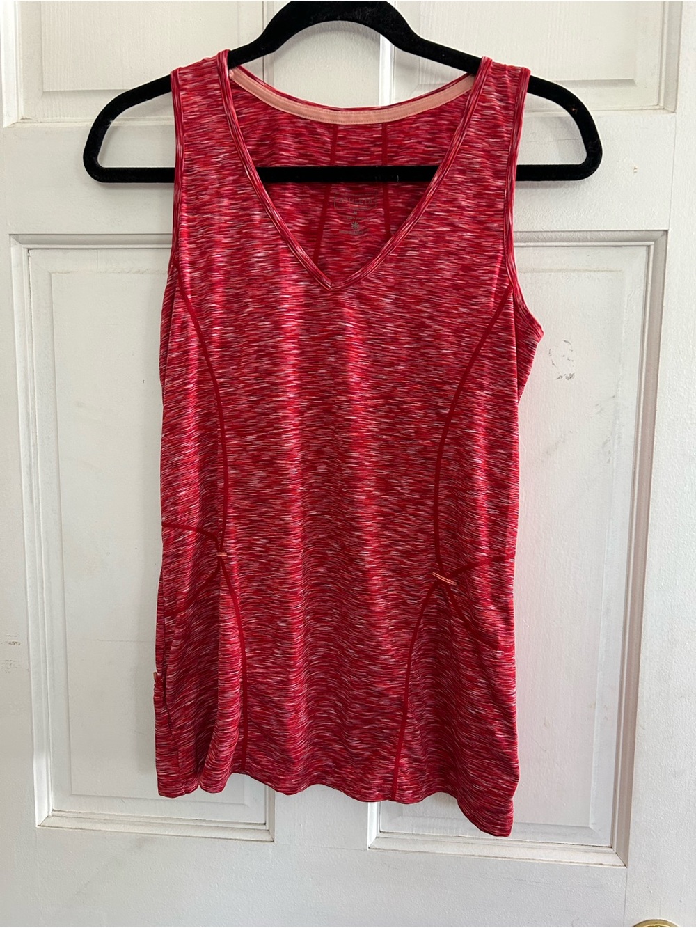 Athleta Red and Pink Space-Dye V-neck Tank Top w/Zip Pocket. Size Medium